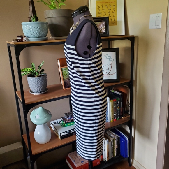 Banana Republic Factory Striped Sheath Dress - Picture 3 of 7